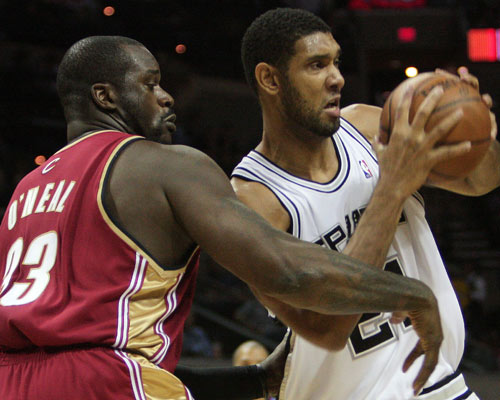 堪萨斯皇家队球员维特在 2025 年达成单季“30-30-30”数据