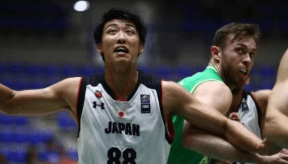 杨瀚森机会来了？克林根&罗威都将缺席今天对阵灰熊的比赛