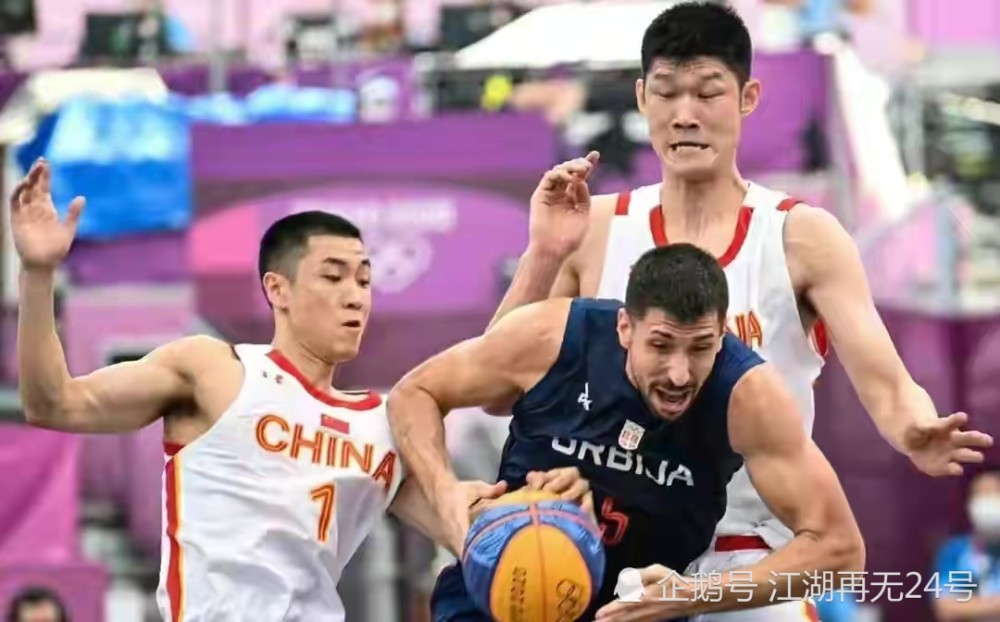 亚伦·贾吉单季击出 62 支本垒打，正式打破罗杰·马里斯保持的美联单季纪录