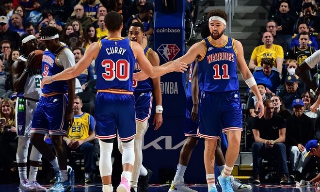 芝加哥白袜披露村上宗隆合约细节：2027 年薪资包含 100 万美元 MVP 奖金与 25 万美元新人王激励