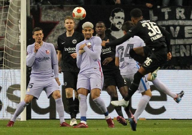 国足0比2澳大利亚