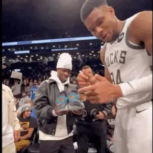 CBA季后赛：山西客场战胜广东 晋级四强