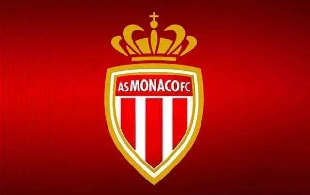 约基奇：我上半场打得太软了，攻防两端都像在划水